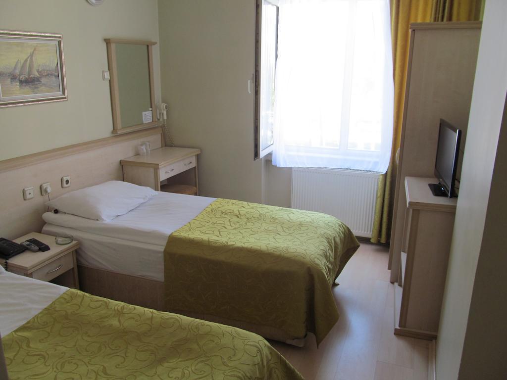 Kolagasi Hotel Corum Ruang foto
