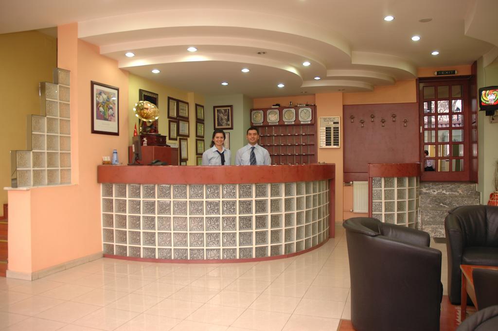 Kolagasi Hotel Corum Bagian luar foto